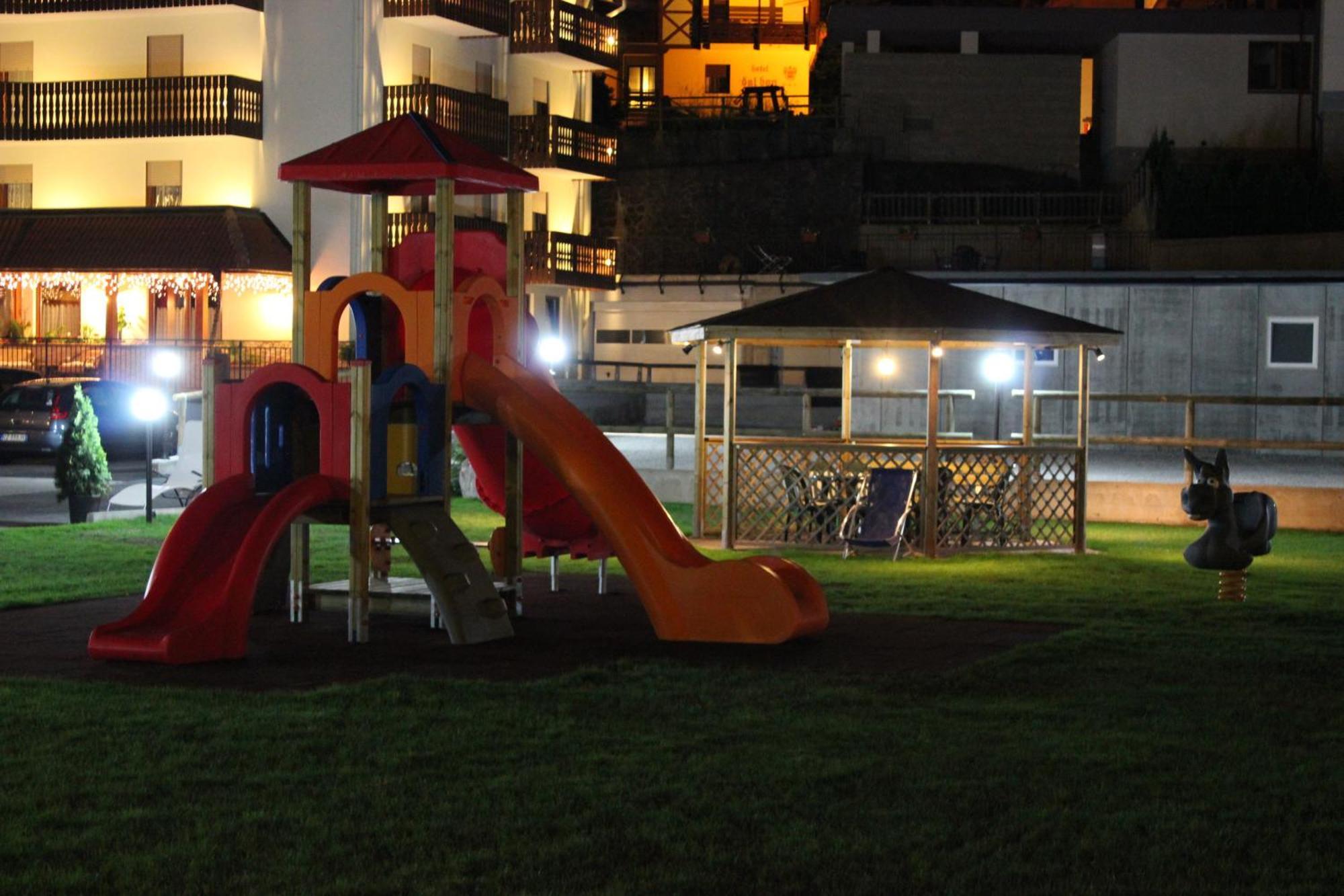 Hotel Rosa Alpina Andalo Extérieur photo
