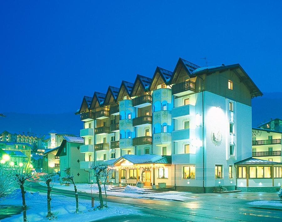 Hotel Rosa Alpina Andalo Extérieur photo